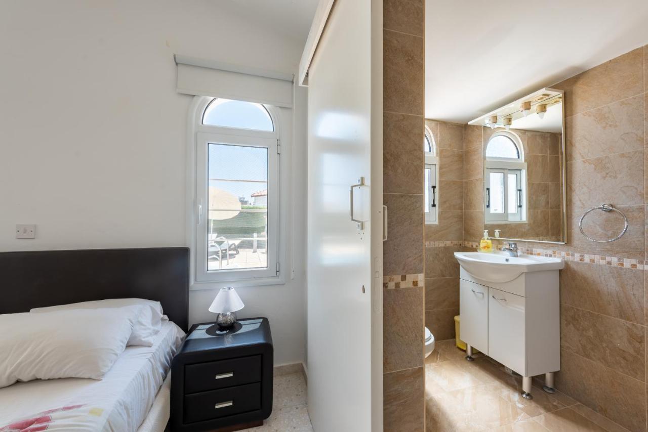 Bungalow Casa Bella By Ezoria Villas Coral Bay Exteriör bild
